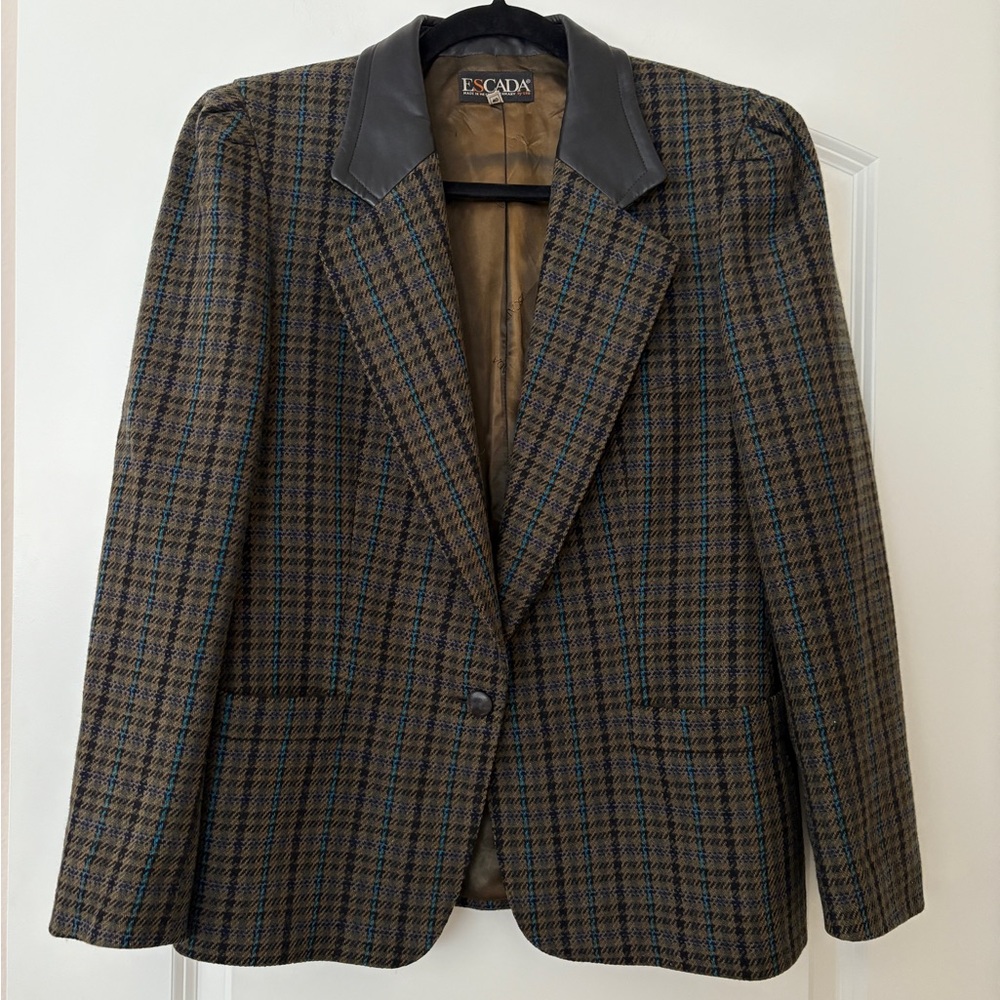 Vintage Escada wool and leather blazer, size 40